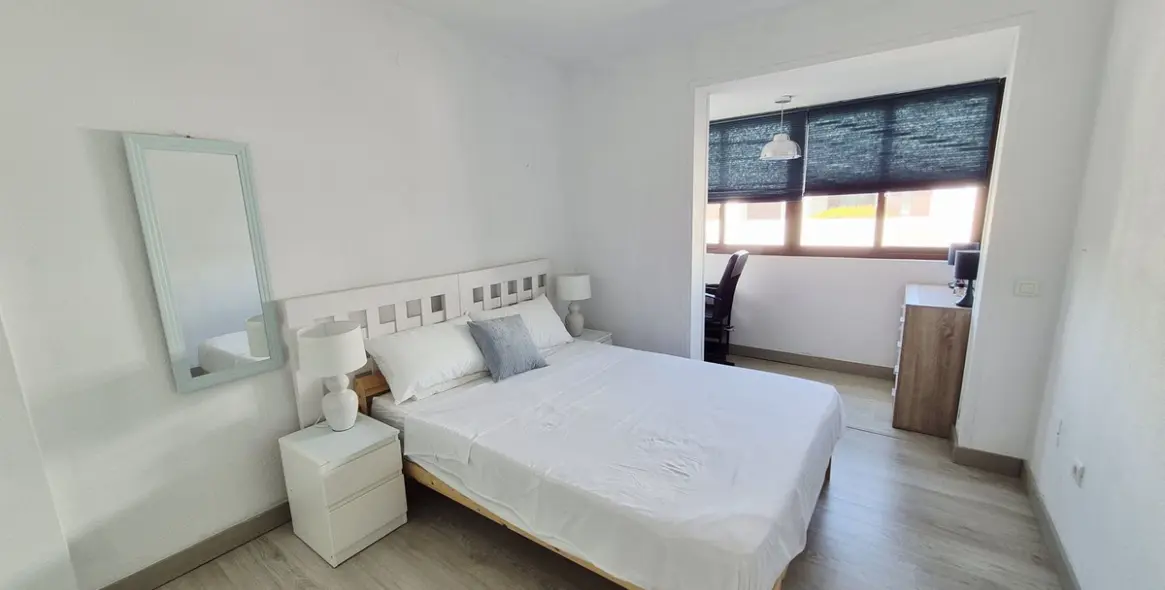 Продажа дома на две семьи в La Cala de Mijas 20