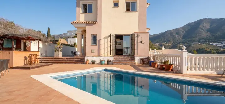 Venta de villa independiente en Torreblanca 0