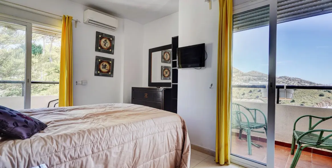 Продажа  отдельно стоящей виллы в Torreblanca 13