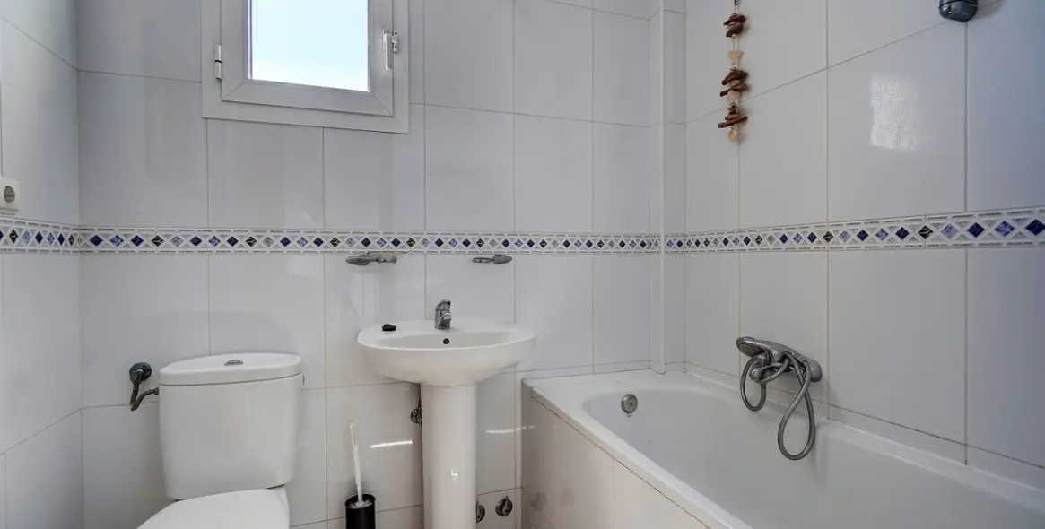 Продажа  отдельно стоящей виллы в Torreblanca 18