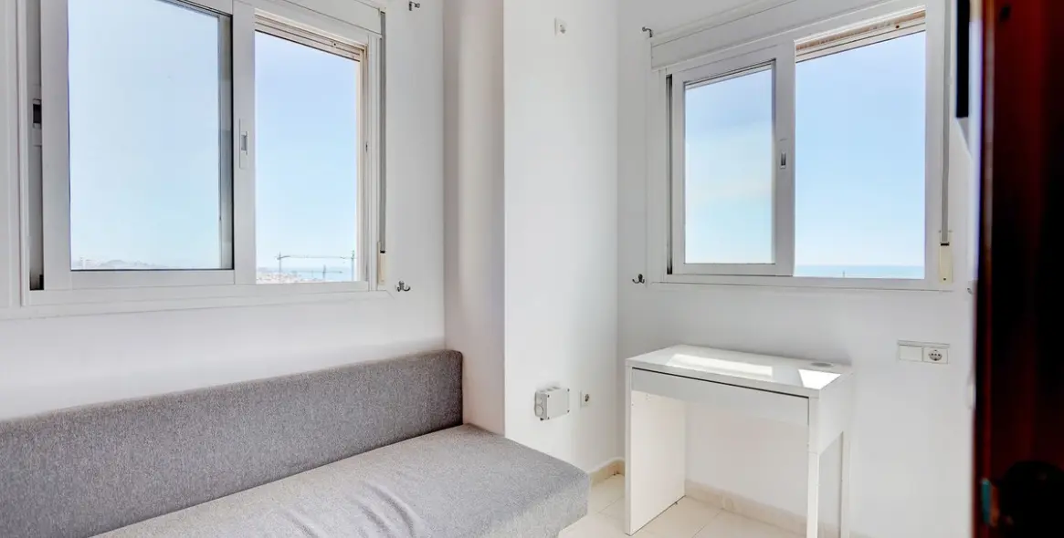 Продажа  отдельно стоящей виллы в Torreblanca 19