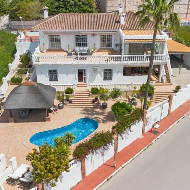 Venta de villa independiente en Mijas