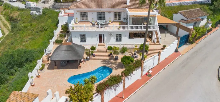 Venta de villa independiente en Mijas 0