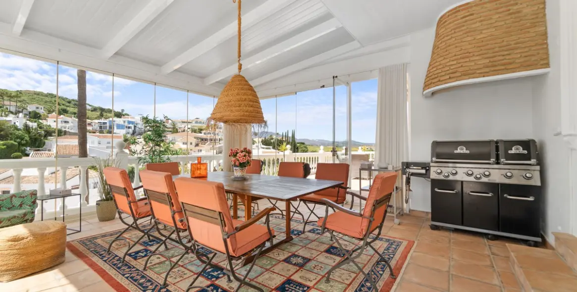 Продажа  отдельно стоящей виллы в Mijas 11