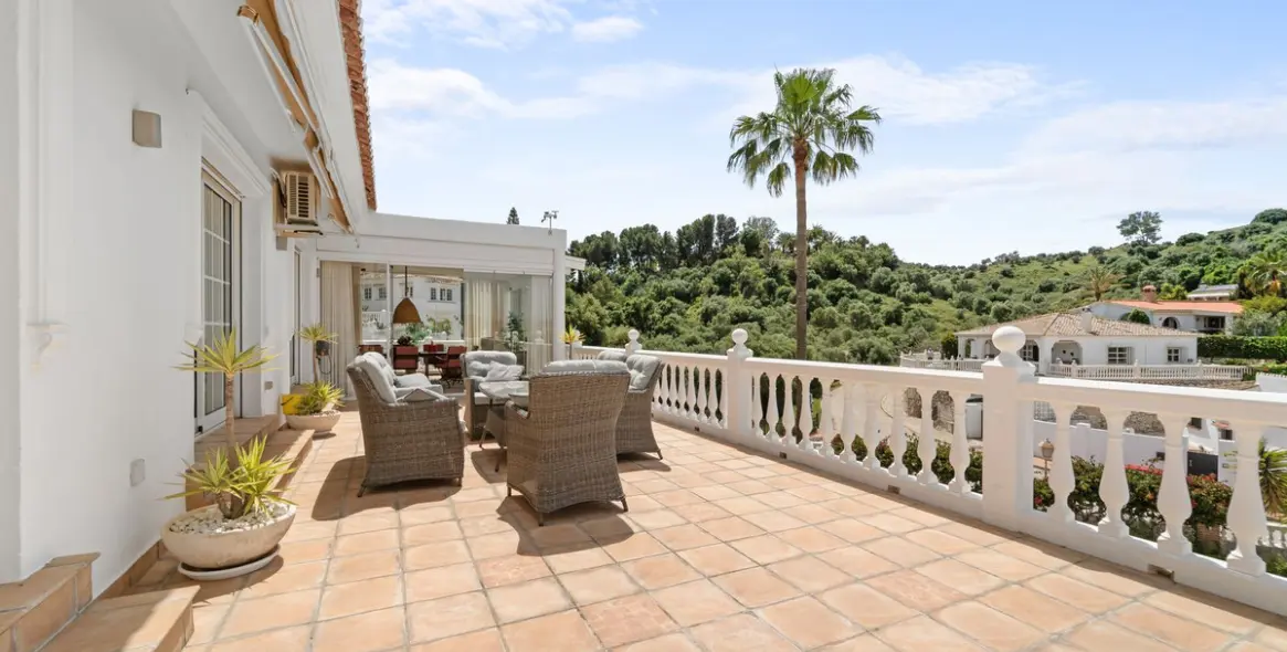 Продажа  отдельно стоящей виллы в Mijas 14