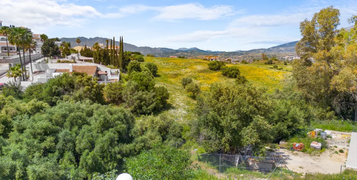 Продажа  отдельно стоящей виллы в Mijas 15