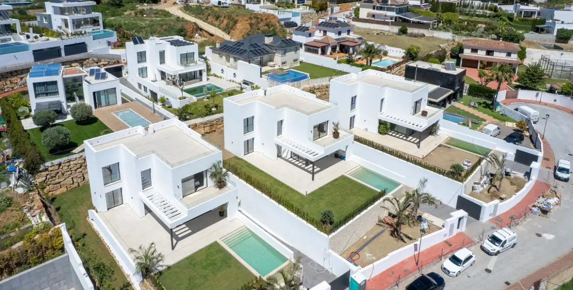 Sale of detached villa in Mijas 10