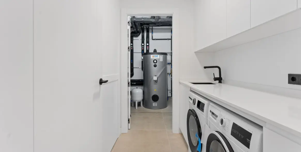 Sale of detached villa in Mijas 18