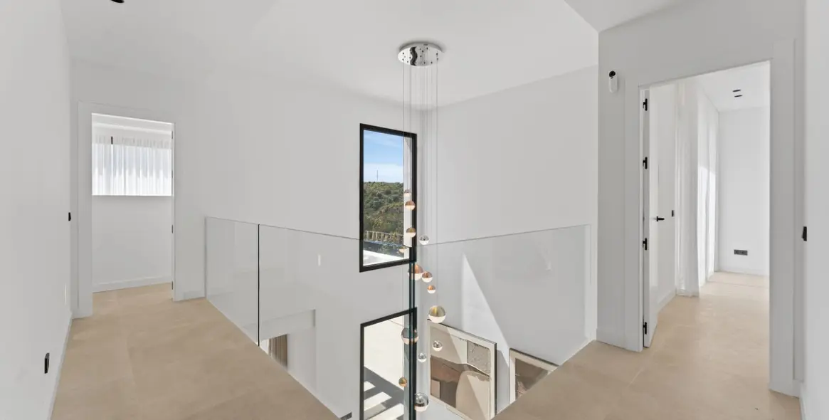 Sale of detached villa in Mijas 46