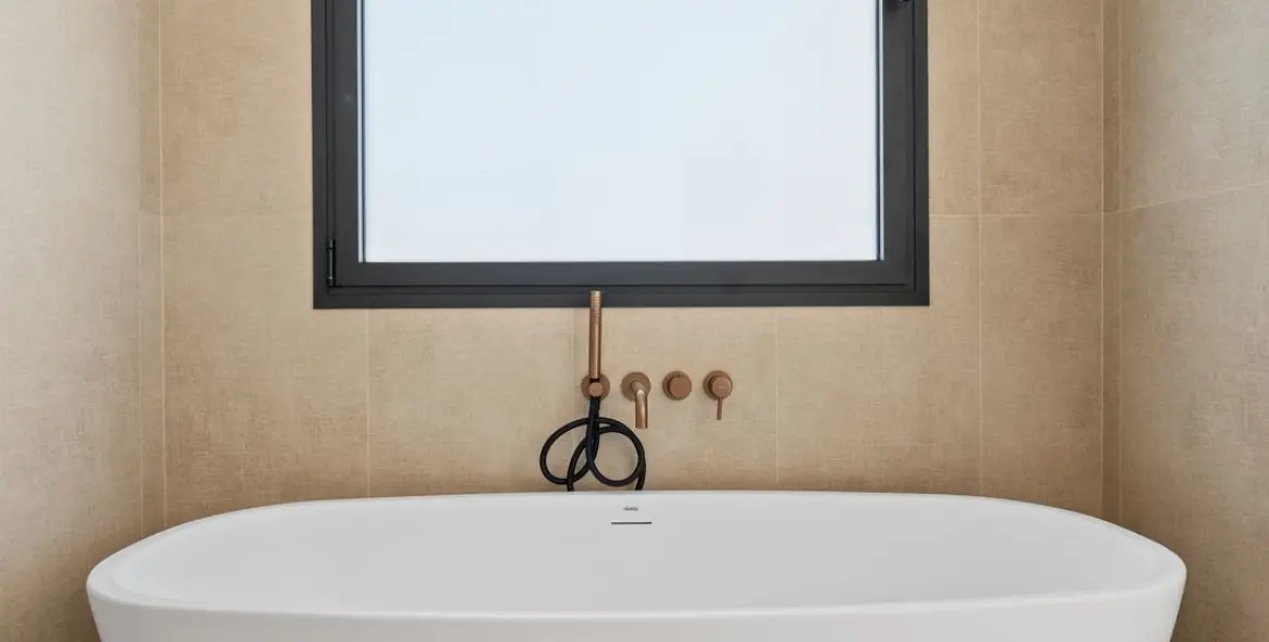 Sale of detached villa in Mijas 60