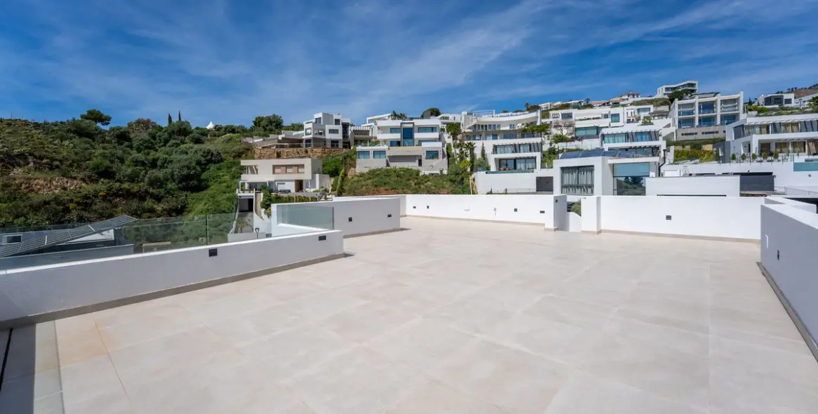 Sale of detached villa in Mijas 66