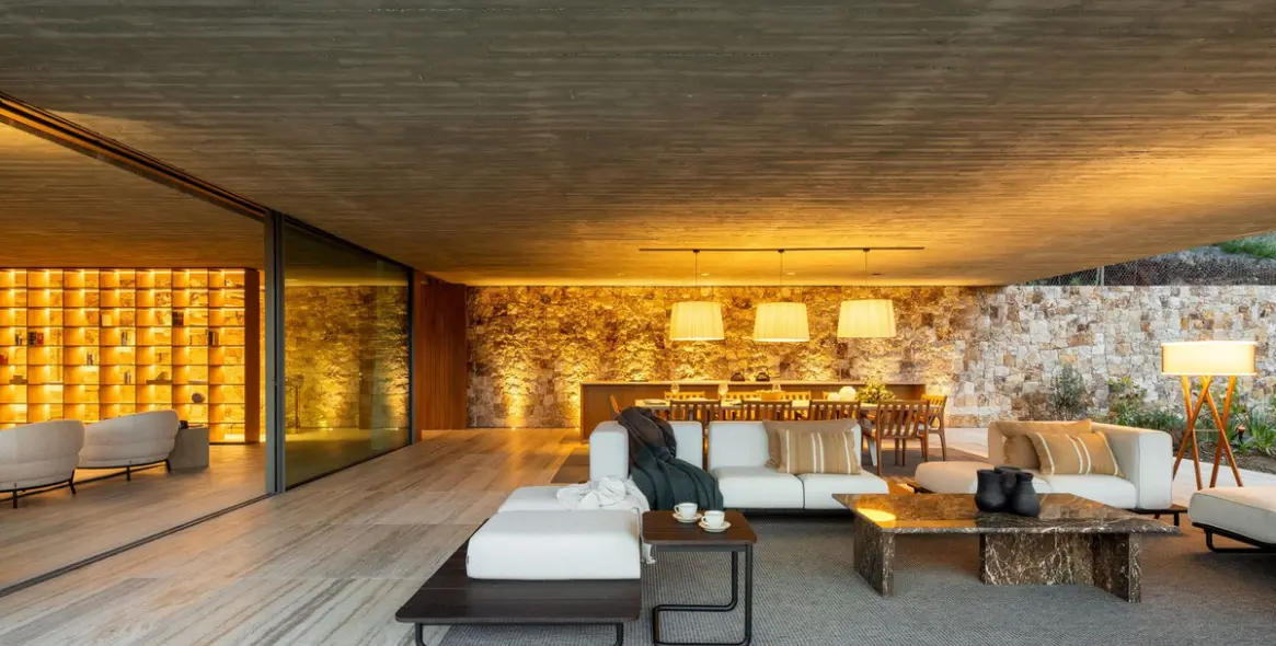 Sale of detached villa in El Madroñal 4