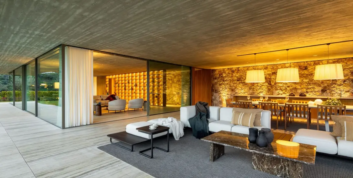 Sale of detached villa in El Madroñal 9