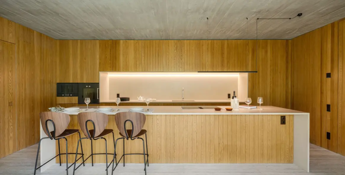 Sale of detached villa in El Madroñal 18