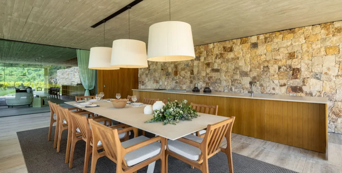 Sale of detached villa in El Madroñal 20