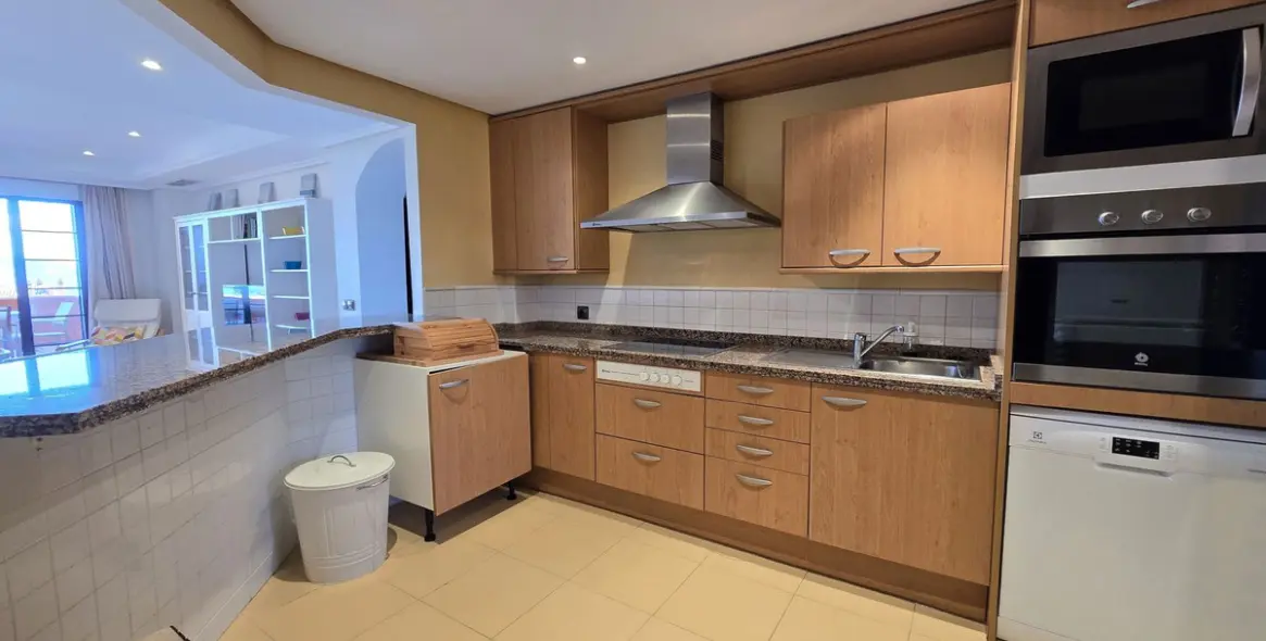 Продажа апартаментов на среднем этаже в La Mairena 5