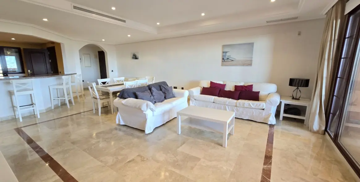 Продажа апартаментов на среднем этаже в La Mairena 6