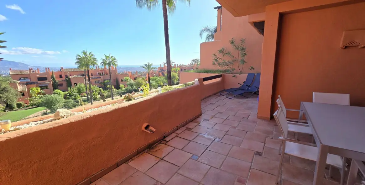 Продажа апартаментов на среднем этаже в La Mairena 7