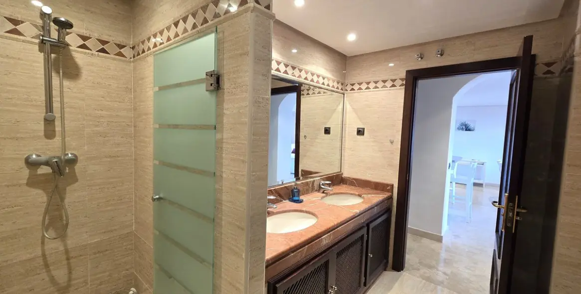 Продажа апартаментов на среднем этаже в La Mairena 27