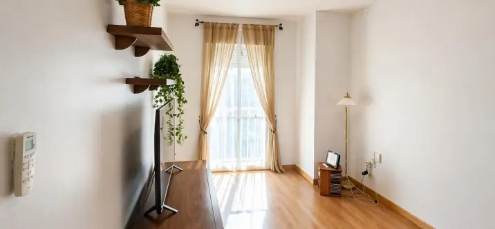 Продажа апартаментов на среднем этаже в Málaga Centro 0