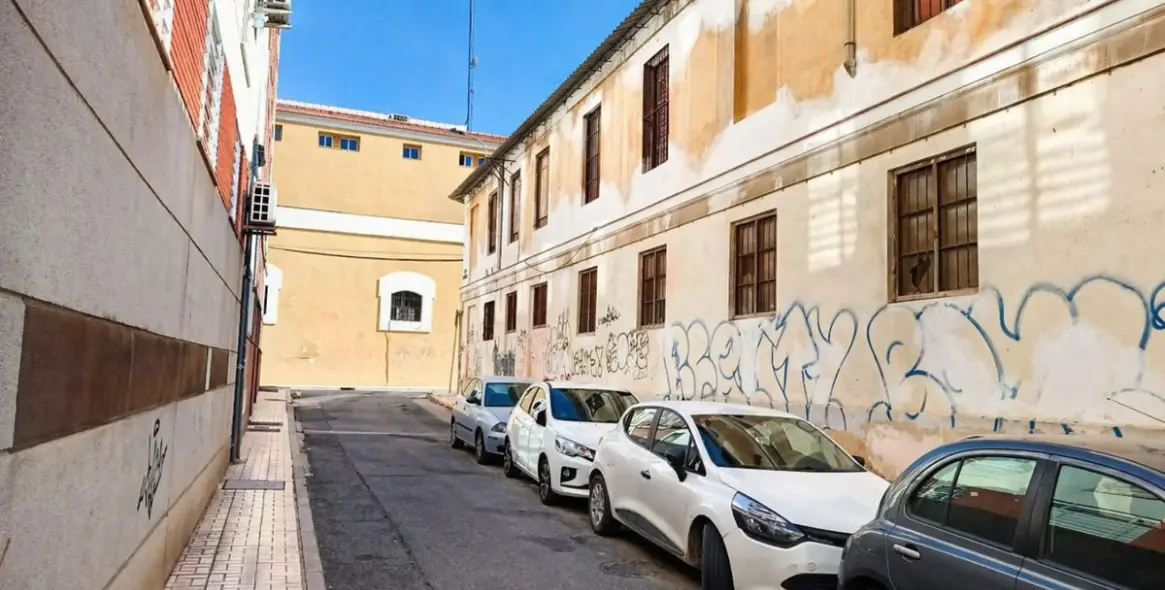 Продажа апартаментов на среднем этаже в Málaga Centro 10