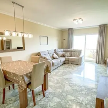 Sale of middle floor apartment in Mijas Costa