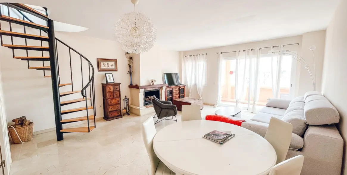 Sale of penthouse in Mijas Costa 1