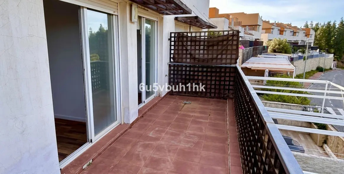 Sale of townhouse in Mijas Costa 17