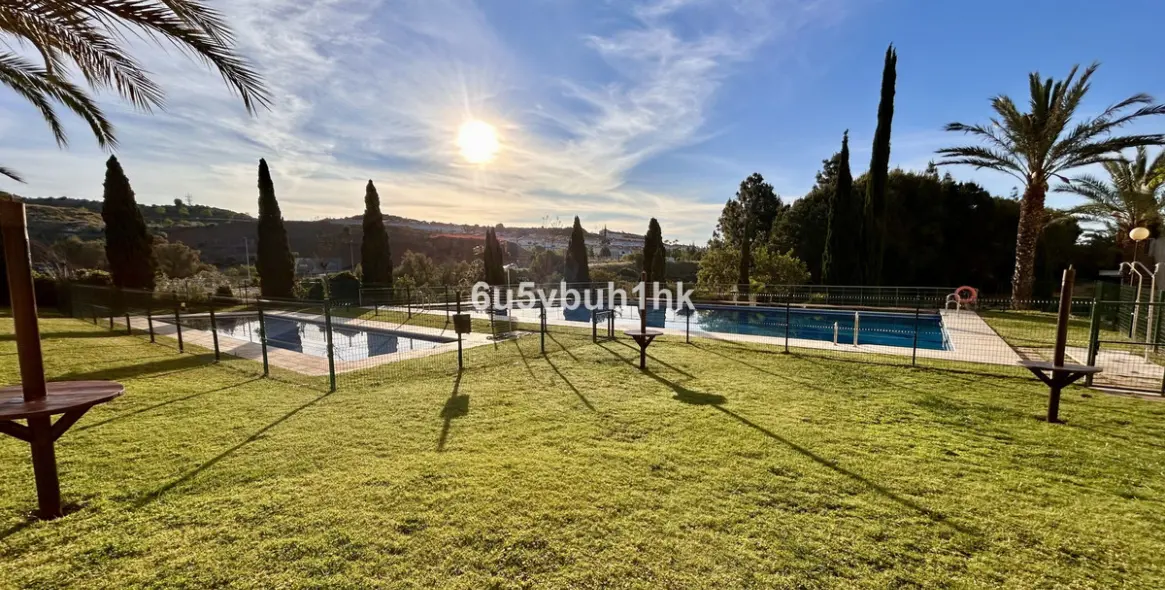 Sale of townhouse in Mijas Costa 28