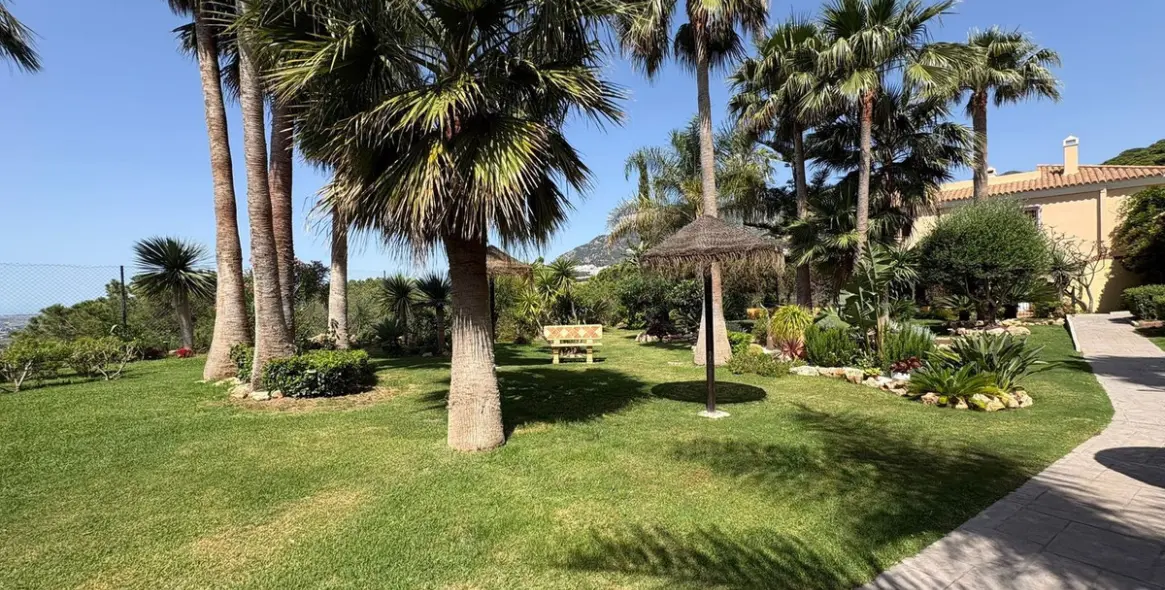 Sale of semi-detached house in Mijas 31