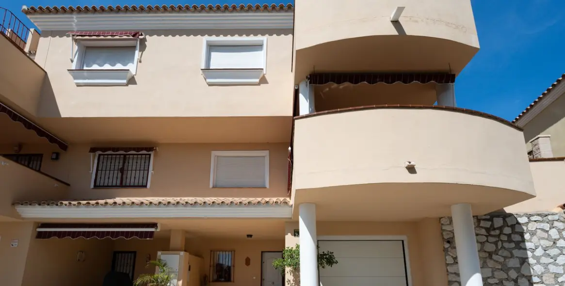 Sale of semi-detached house in Mijas 40