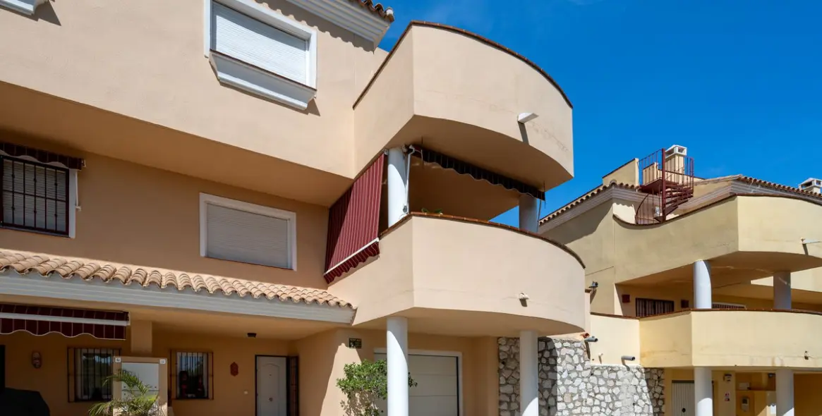 Sale of semi-detached house in Mijas 41