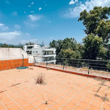 Venta de ático en Guadalmina Alta