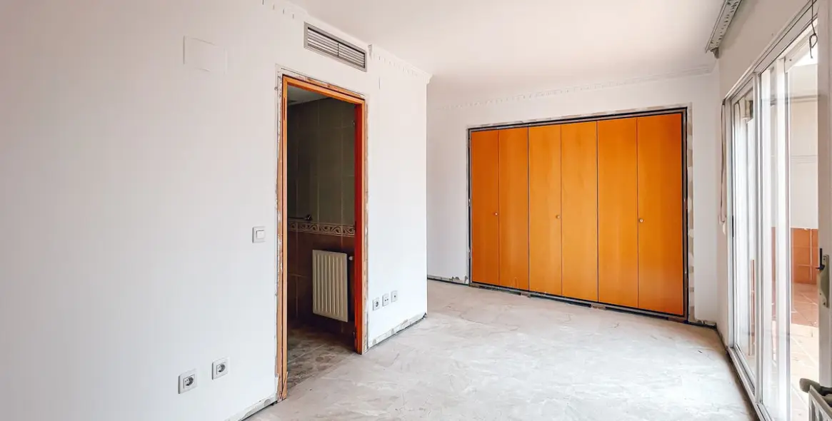 Sale of penthouse in Guadalmina Alta 23