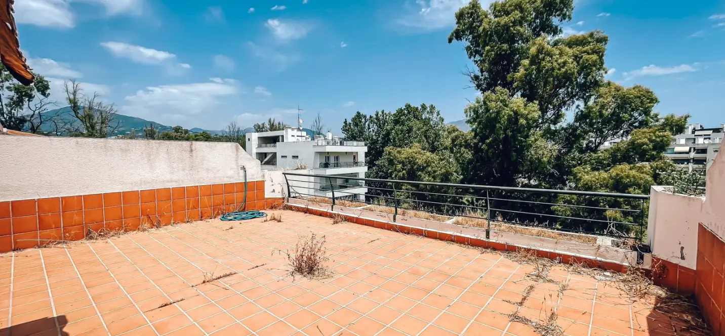 Sale of penthouse in Guadalmina Alta 3