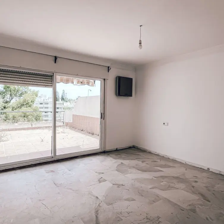 Sale of penthouse in Guadalmina Alta