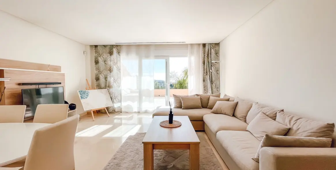Sale of middle floor apartment in Marbella 6