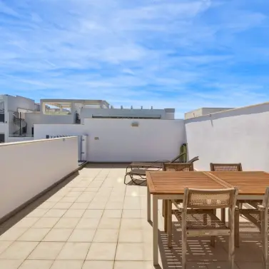 Продажа пентхауса в Estepona