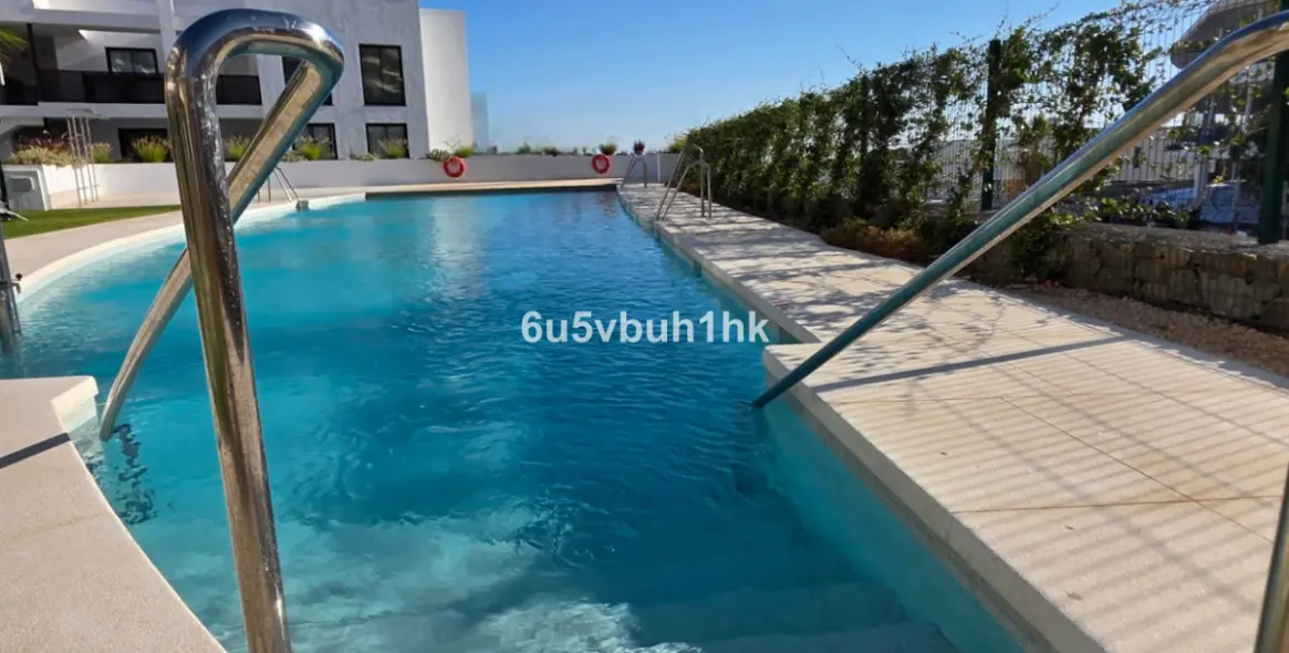 Продажа апартаментов на первом этаже в El Higueron 15