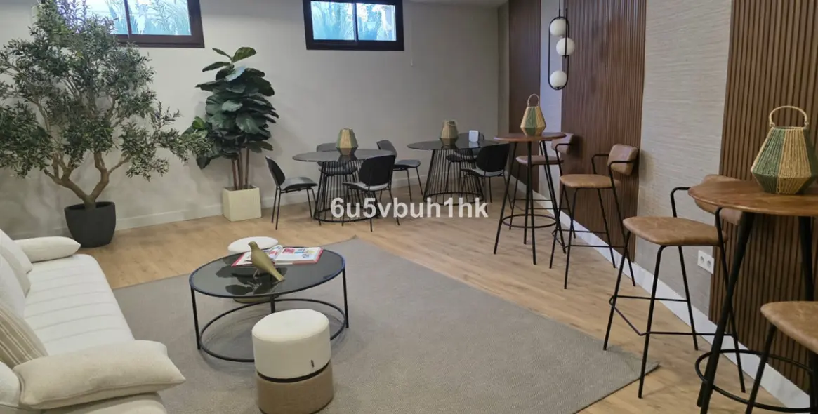 Продажа апартаментов на первом этаже в El Higueron 20