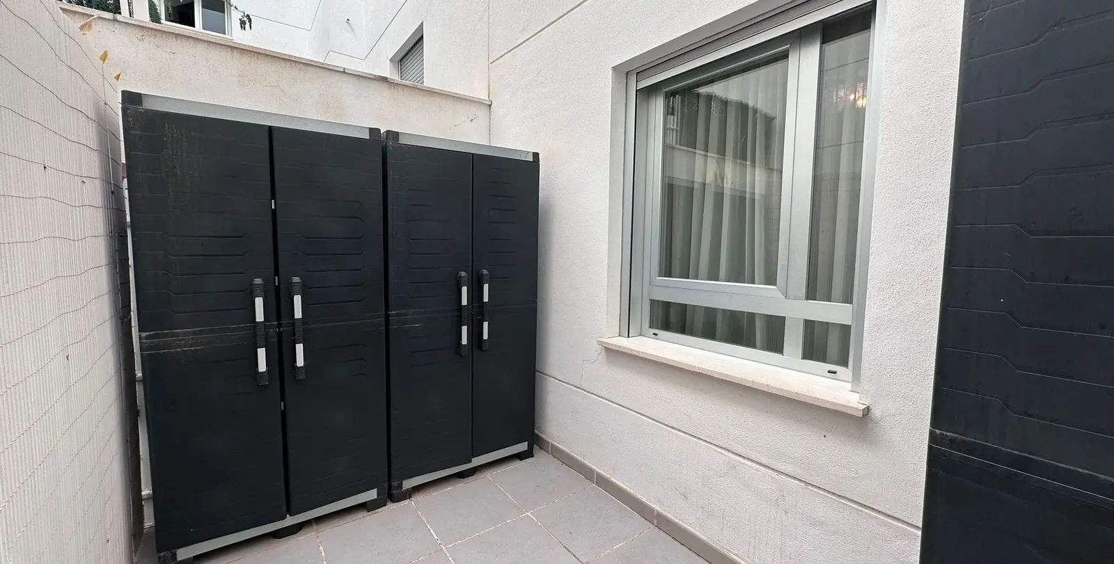 Sale of middle floor apartment in San Pedro de Alcántara 19