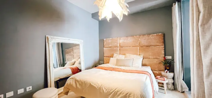 Venta de apartamento en planta baja en Puerto Banús 2