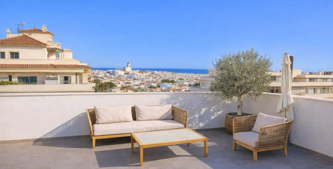 Продажа пентхауса в Estepona 1