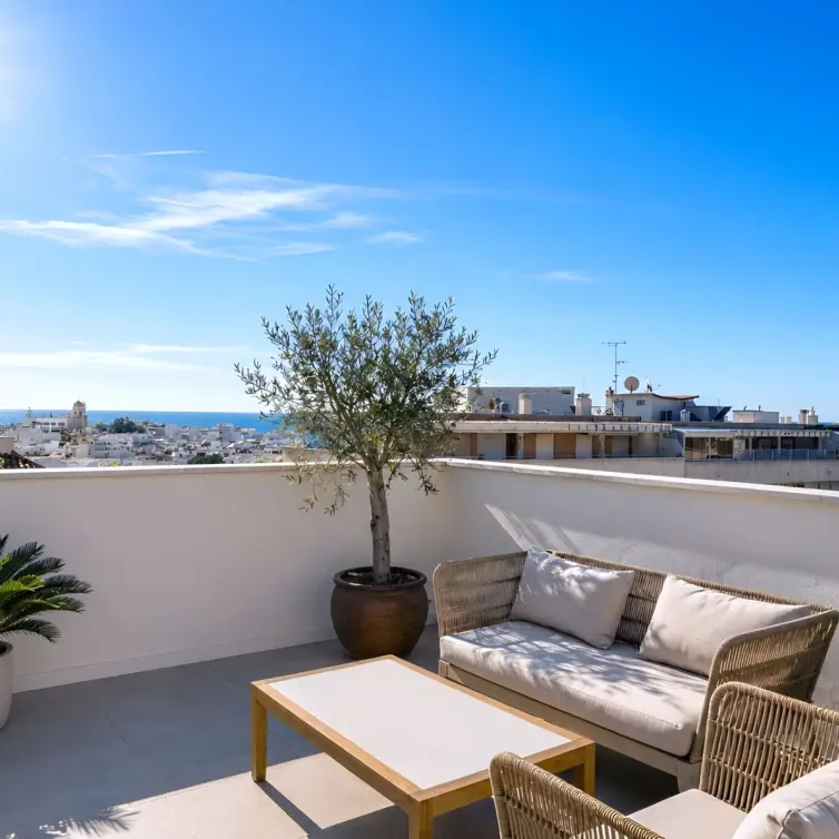 Продажа пентхауса в Estepona