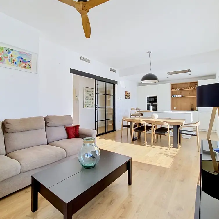 Продажа пентхауса в Estepona