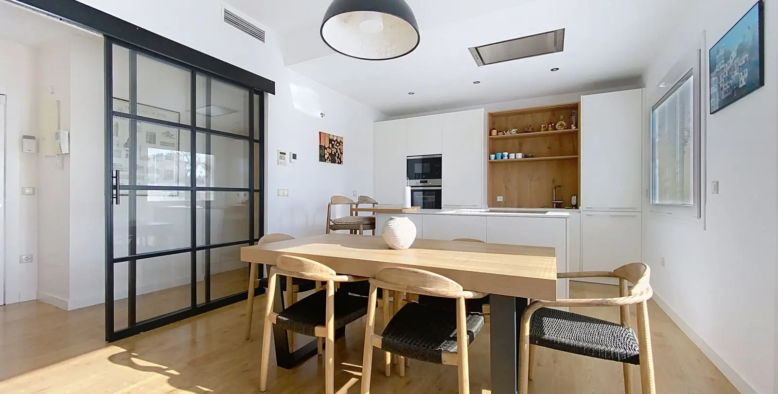 Sale of penthouse in Estepona 6