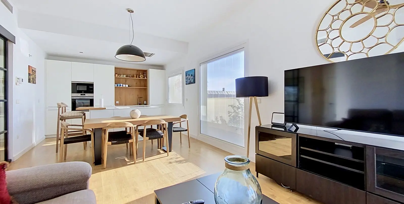 Sale of penthouse in Estepona 9
