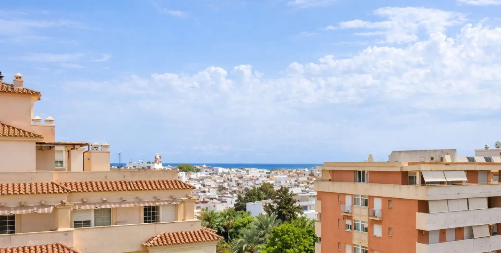 Sale of penthouse in Estepona 29