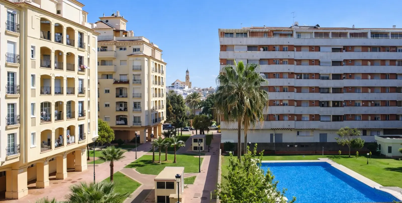Sale of penthouse in Estepona 53