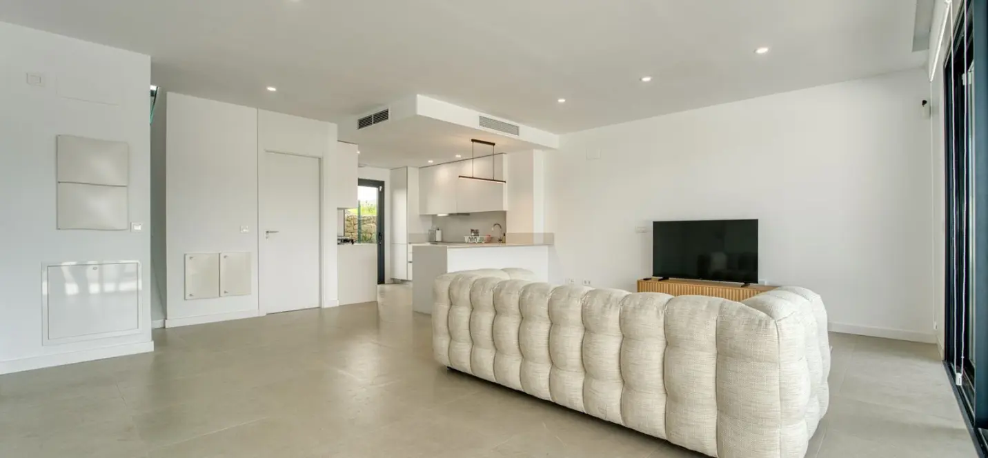 Sale of townhouse in Atalaya 1